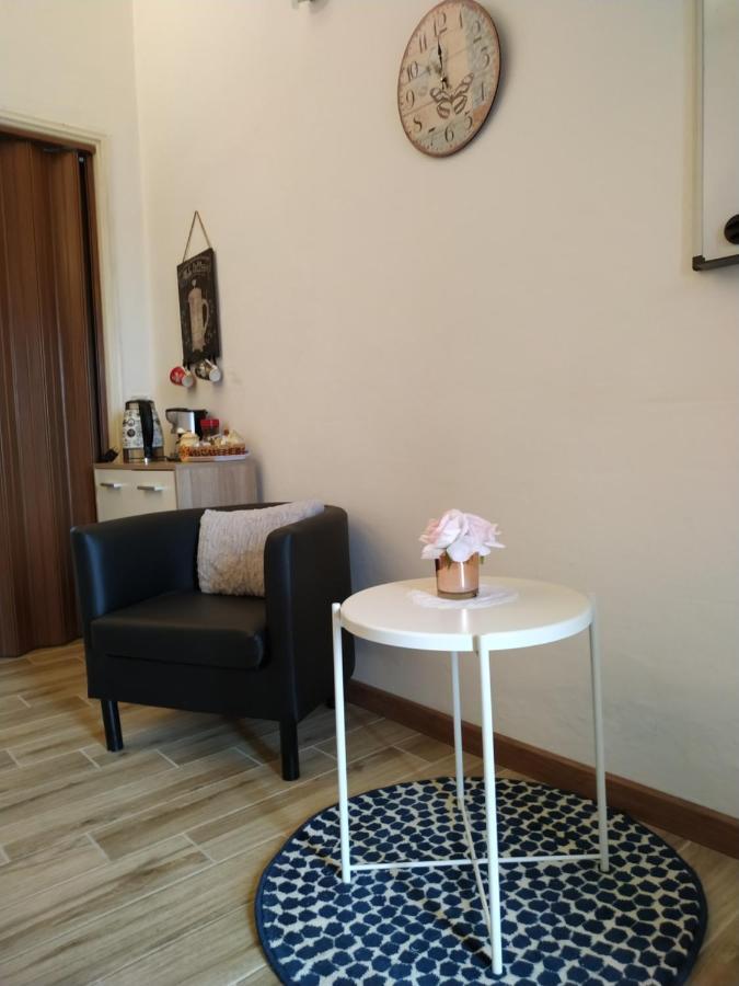 Appartamento Monte Grappa - Rho Fiera Bareggio Extérieur photo
